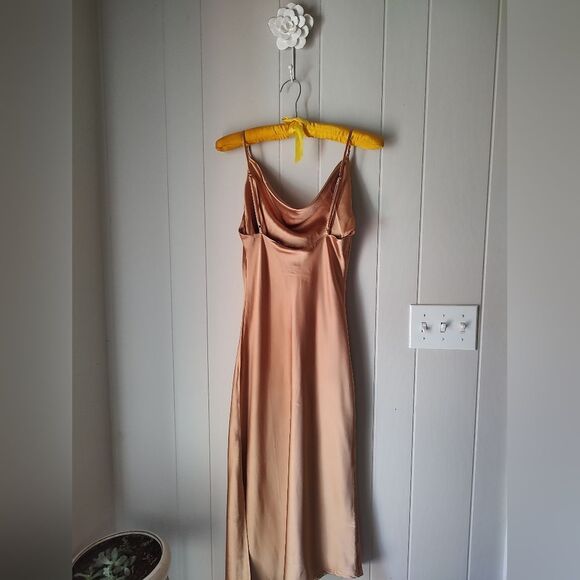 Petal & Pup Satin Cowl Neck Midi Slip Dress Rose Gold Champagne Size 6 - Picture 5 of 9